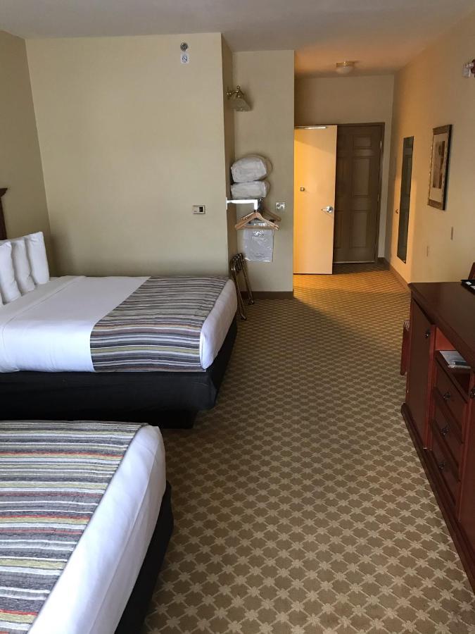 Country Inn & Suites By Radisson, Freeport, Il Buitenkant foto