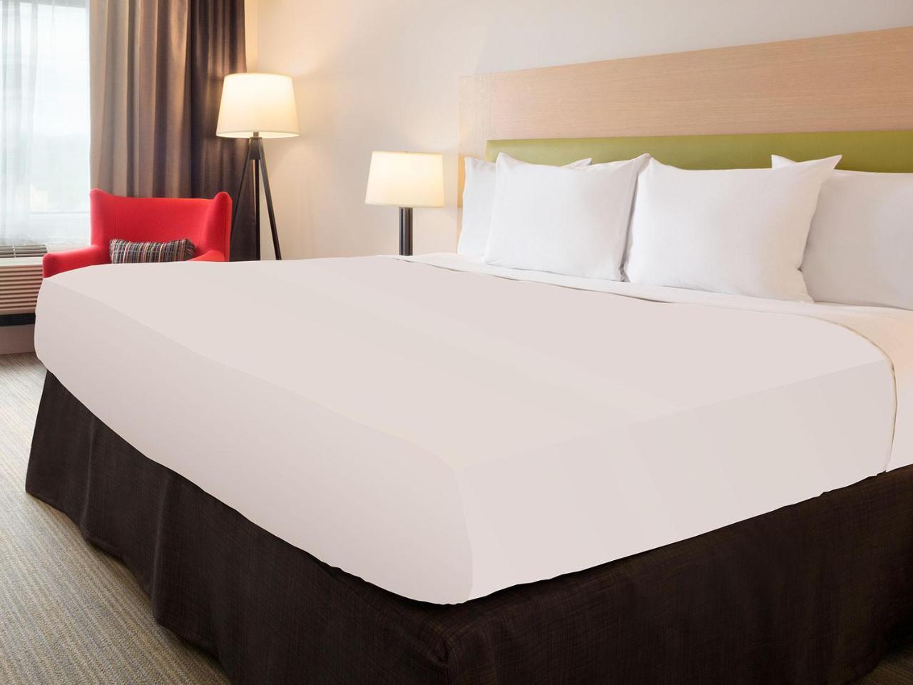 Country Inn & Suites By Radisson, Freeport, Il Buitenkant foto