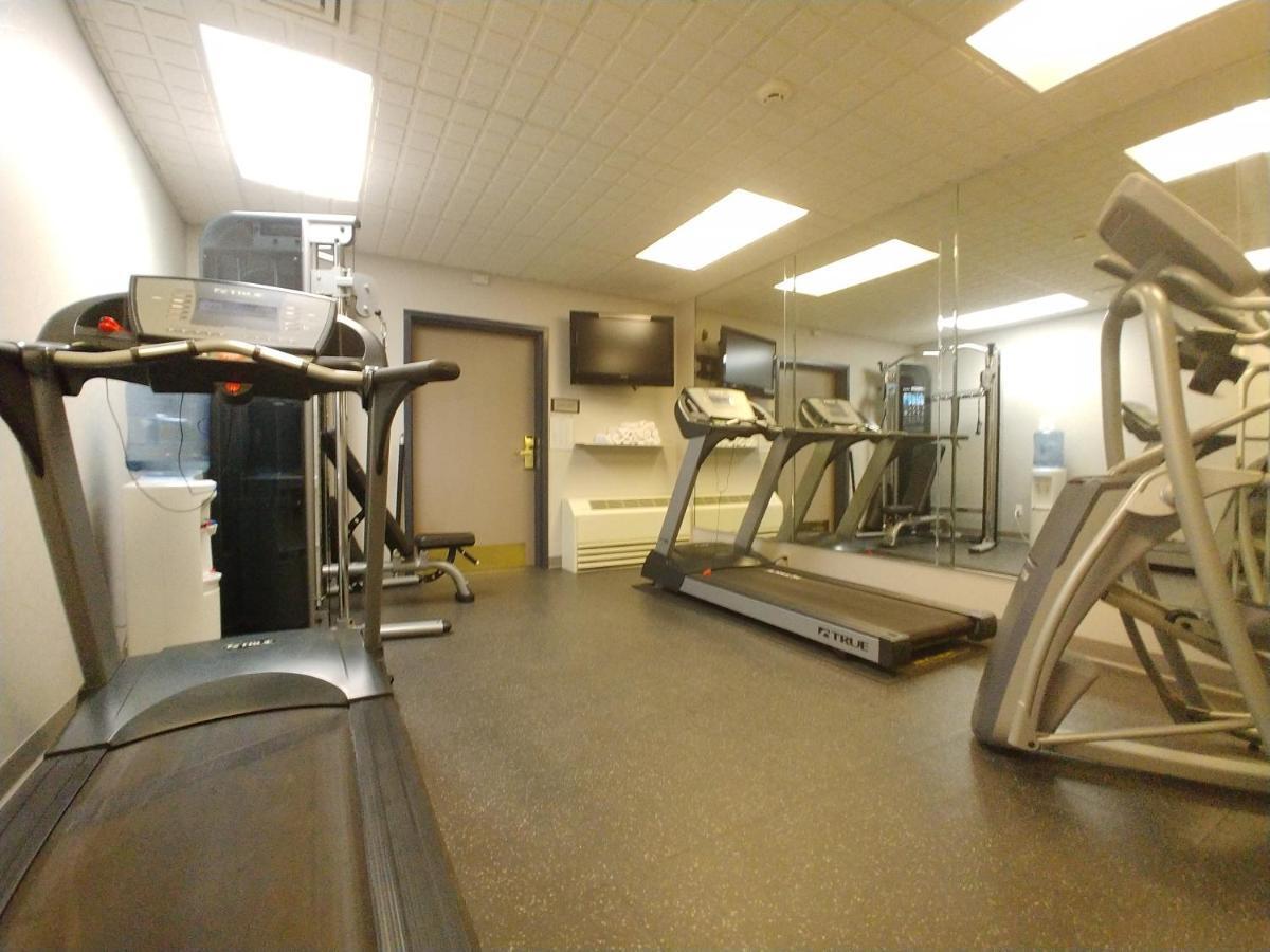 Country Inn & Suites By Radisson, Freeport, Il Buitenkant foto