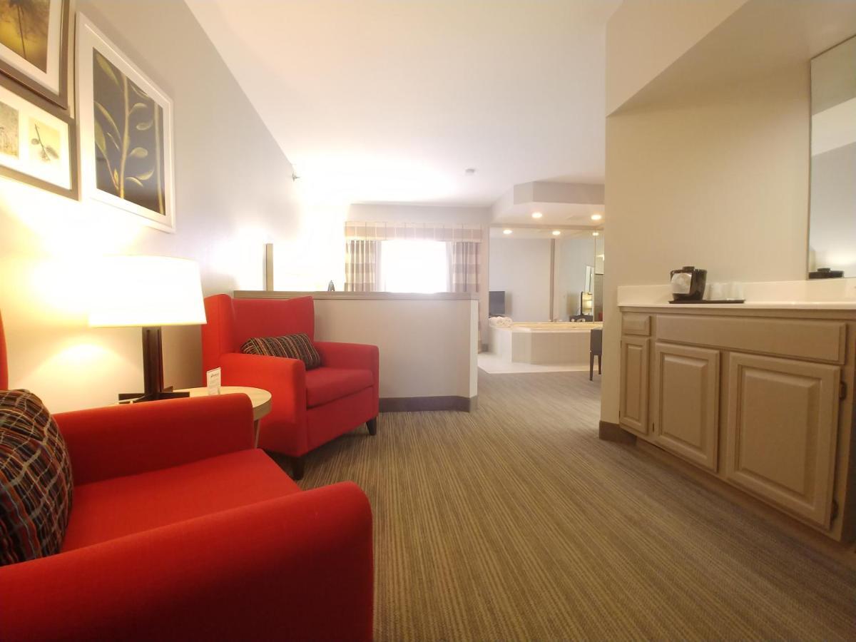 Country Inn & Suites By Radisson, Freeport, Il Buitenkant foto